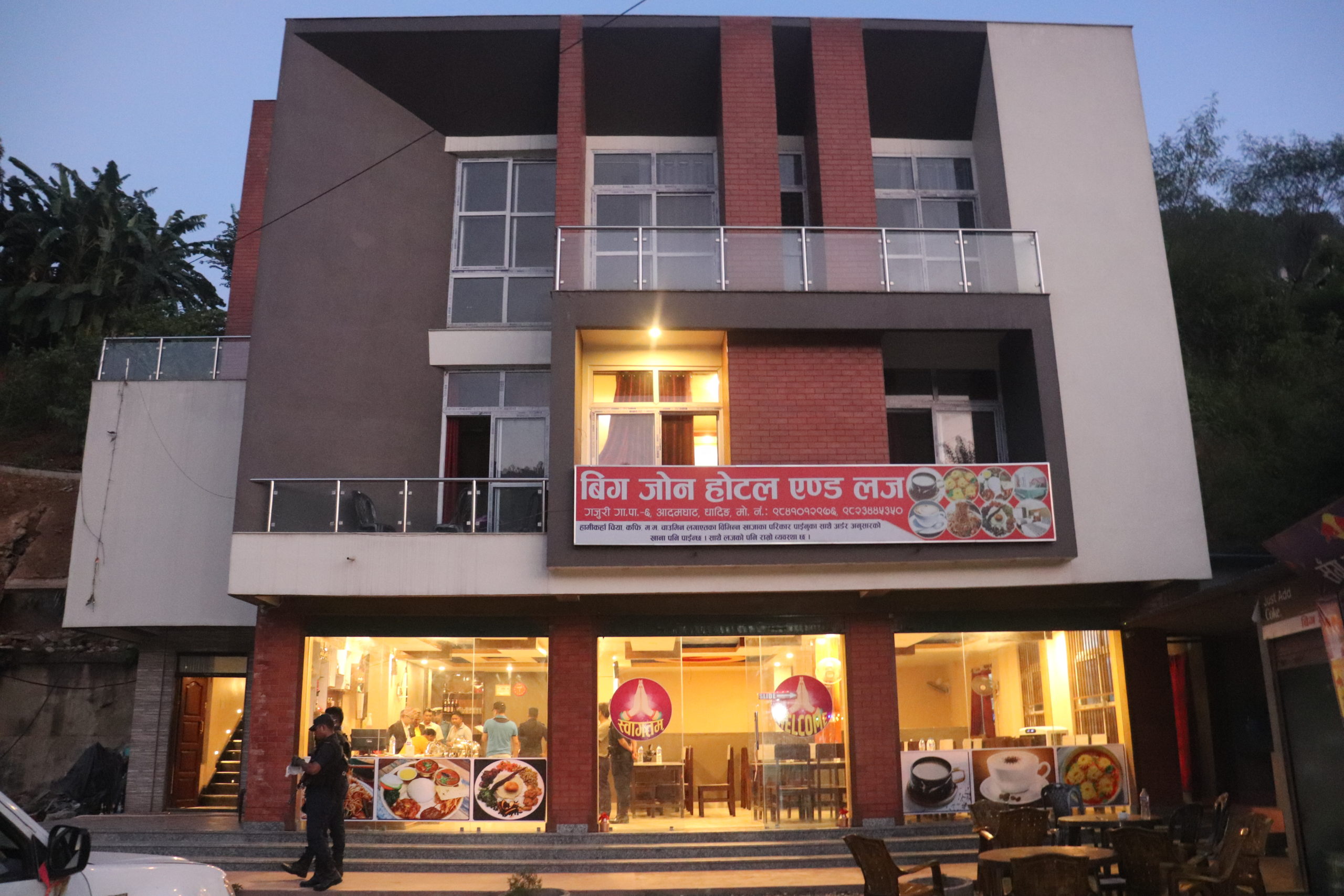 धादिङमा उपभोक्ताको गुनासोसँगै,बढी भाडा उठाउने,सवारी साधनमा अनुगमन २५ हजार जरिवाना (फोटो फिचर)